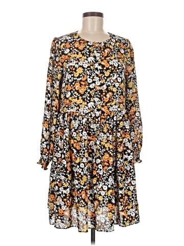Emma & Michele Casual Dress (view 1)
