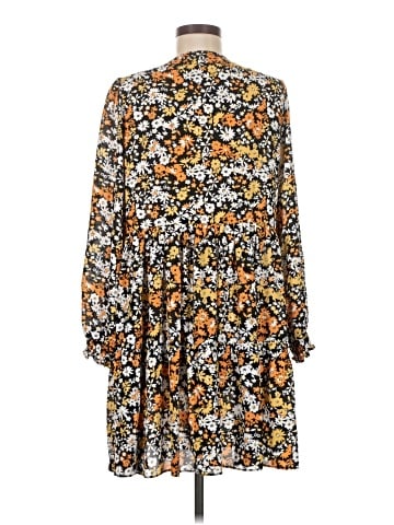 Emma & Michele Casual Dress (view 2)