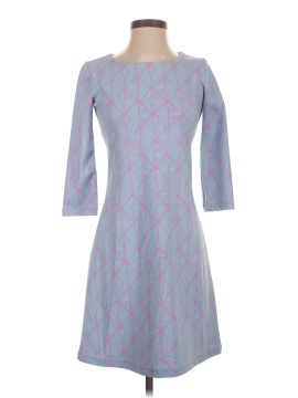 green emerald velvet dress Court Dress in MAHI GOLD in Pink