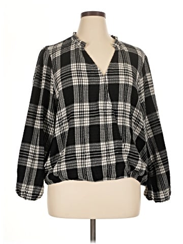 Eyeshadow 3/4 Sleeve Blouse (view 1)