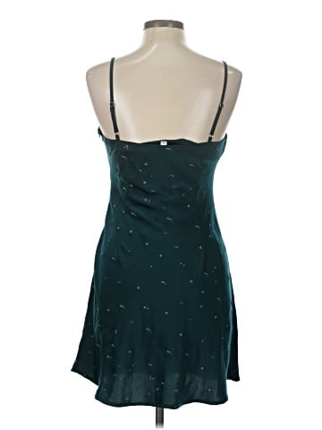 Le Lis Cocktail Dress (view 2)