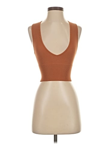 En Creme Tank Top (view 1)