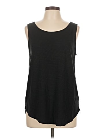 Lucy & Laurel Sleeveless T-Shirt (view 1)