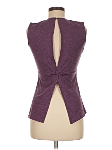 Neu Look Sleeveless T-Shirt (view 2)