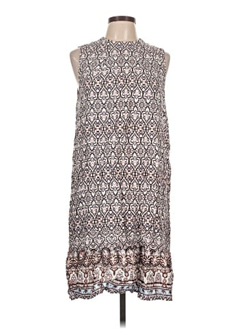Hope & Harlow Casual Dress (view 1)