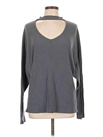 Cherish Pullover Sweater (view 1)