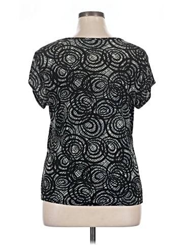Kathy Ireland Short Sleeve T-Shirt (view 2)