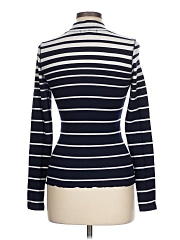 Derek Heart Turtleneck Sweater (view 2)