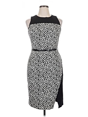 Classiques Entier Cocktail Dress (view 1)