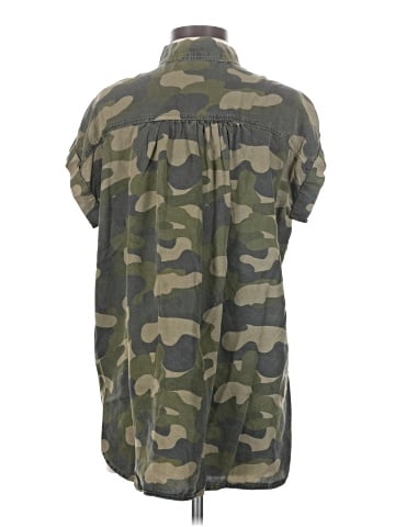 C&C California Short Sleeve Blouse (view 2)