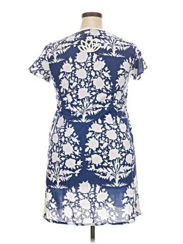 Gallabia Casual Dress (view 2)