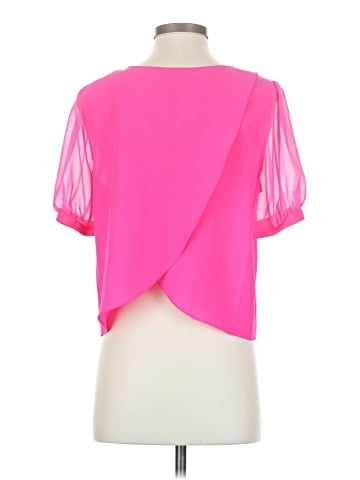 Bisou Bisou Short Sleeve T-Shirt (view 2)