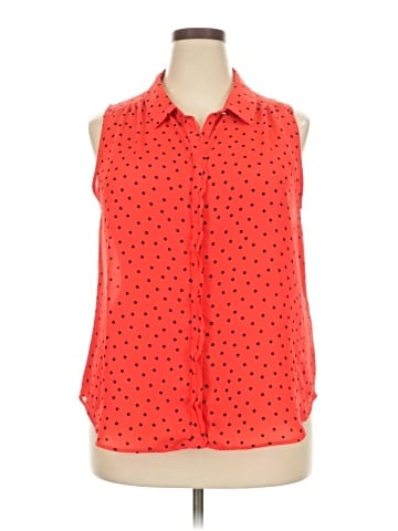 Elle Sleeveless Blouse (view 1)