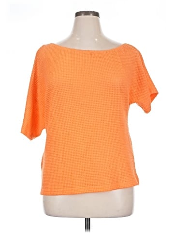 Shein Short Sleeve T-Shirt (view 1)
