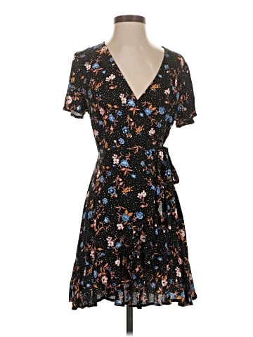 Xhilaration Casual Dress (view 1)