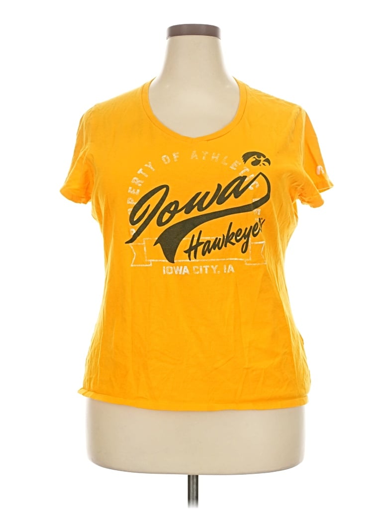 Pre-owned Russell Athletic Short Sleeve T-shirt In Yellow