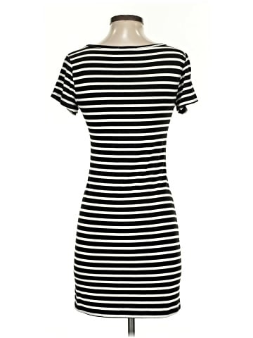 Romeo & Juliet Couture Casual Dress (view 2)