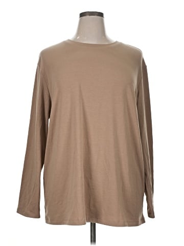 Trendy Queen Long Sleeve T-Shirt (view 1)