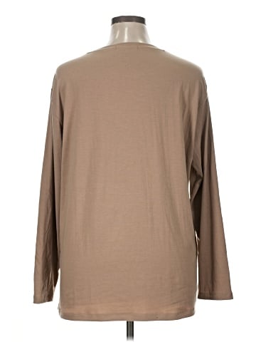 Trendy Queen Long Sleeve T-Shirt (view 2)