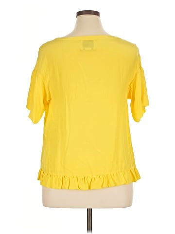 Madison Marcus Short Sleeve Blouse (view 2)