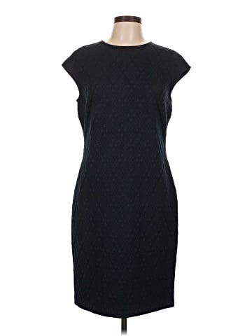 Donna Morgan Casual Dress (view 1)