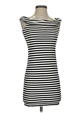 Cupcakes & Cashmere Casual Dress (view 1)
