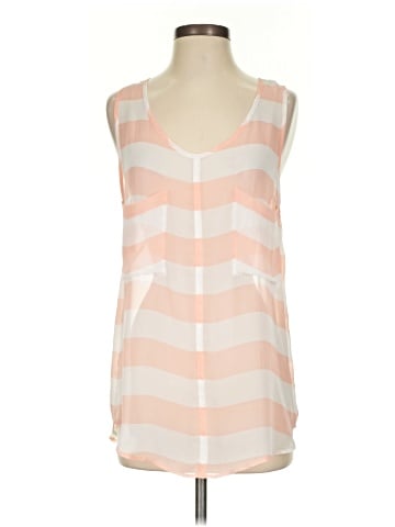 BB Dakota Sleeveless Top (view 1)