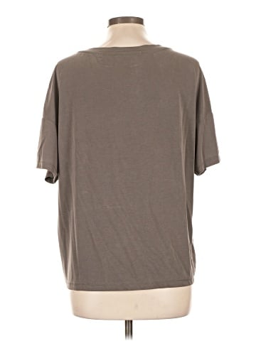 Bella Luxx Short Sleeve T-Shirt (view 2)