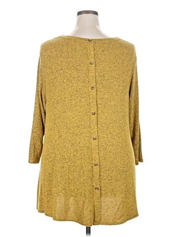 Kim & Cami Pullover Sweater (view 2)
