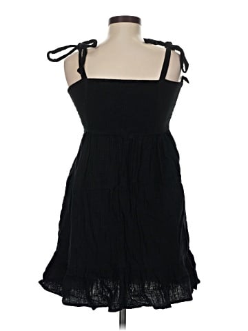 Old Navy Casual Dress (view 2)