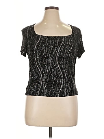 Ronni Nicole Short Sleeve T-Shirt (view 1)