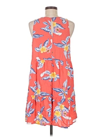 Old Navy Casual Dress (view 2)
