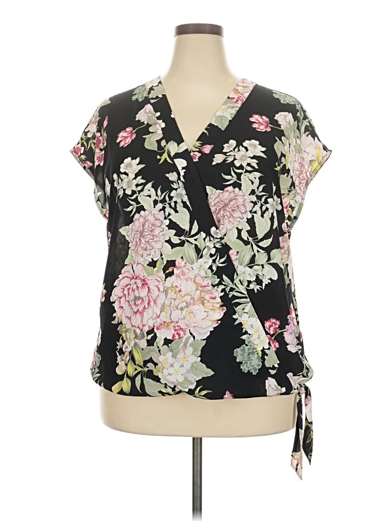 Pre-owned Soho Short Sleeve Blouse In Black