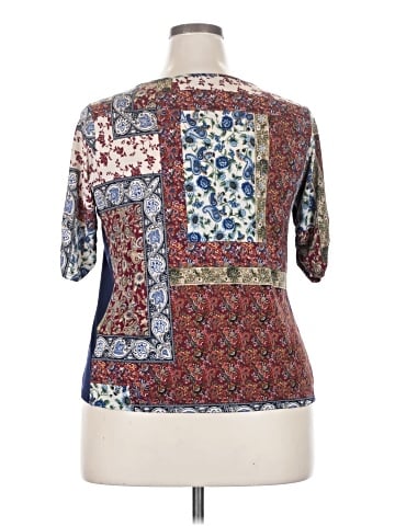 Naif 3/4 Sleeve Blouse (view 2)
