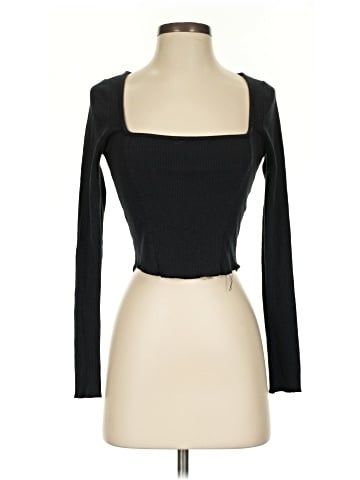 Urban Outfitters Long Sleeve T-Shirt (view 1)