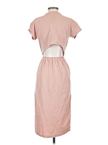 Old Navy Casual Dress (view 2)