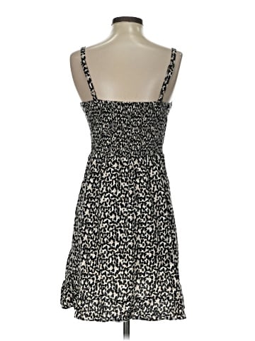 Old Navy Casual Dress (view 2)