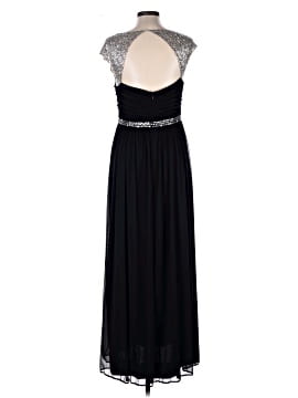 green emerald velvet dress University of Illinois Urbana-Champaign Doctoral Regalia Set  CAPGOWN