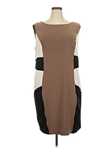 Monroe and Main Casual Dress (view 1)