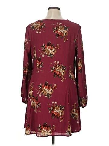 Charlotte Russe Casual Dress (view 2)