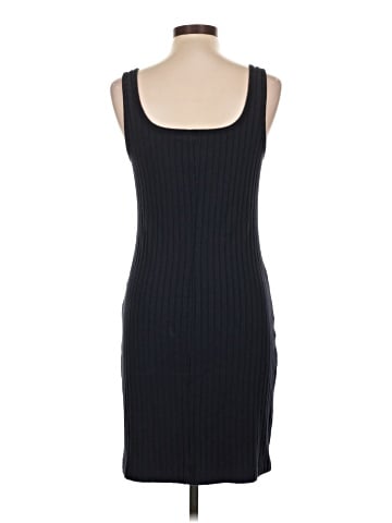 Old Navy Casual Dress (view 2)