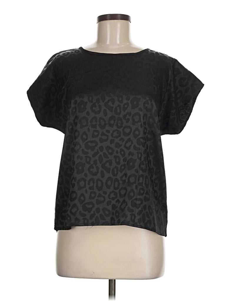 Pre-owned Shein Short Sleeve T-shirt In Black