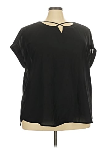 rue21 Short Sleeve Top (view 1)