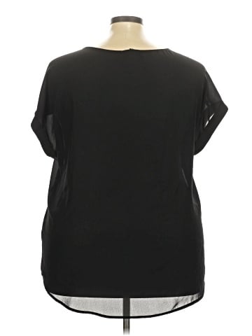 rue21 Short Sleeve Top (view 2)