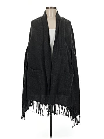 Pieces Poncho (view 1)
