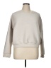 New Balance Ivory Sweatshirt Size XL - photo 1