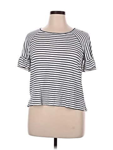 Max Studio Short Sleeve T-Shirt (view 1)