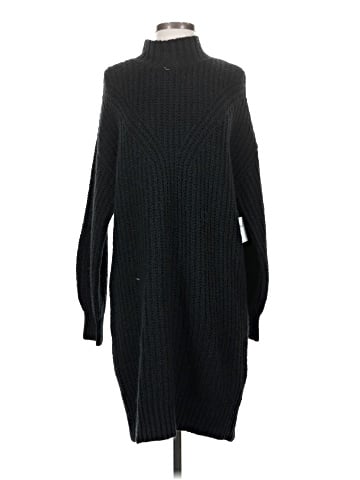 Old Navy Casual Dress (view 1)