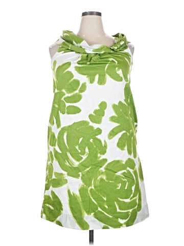 LAVIA 18 Casual Dress (view 1)