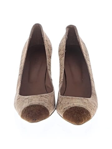 Queork Heels (view 2)